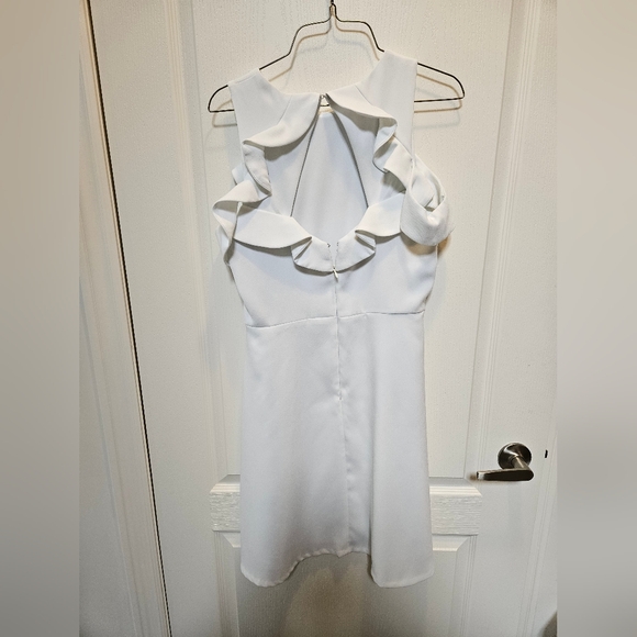 Le Chateau dress - Picture 2 of 2